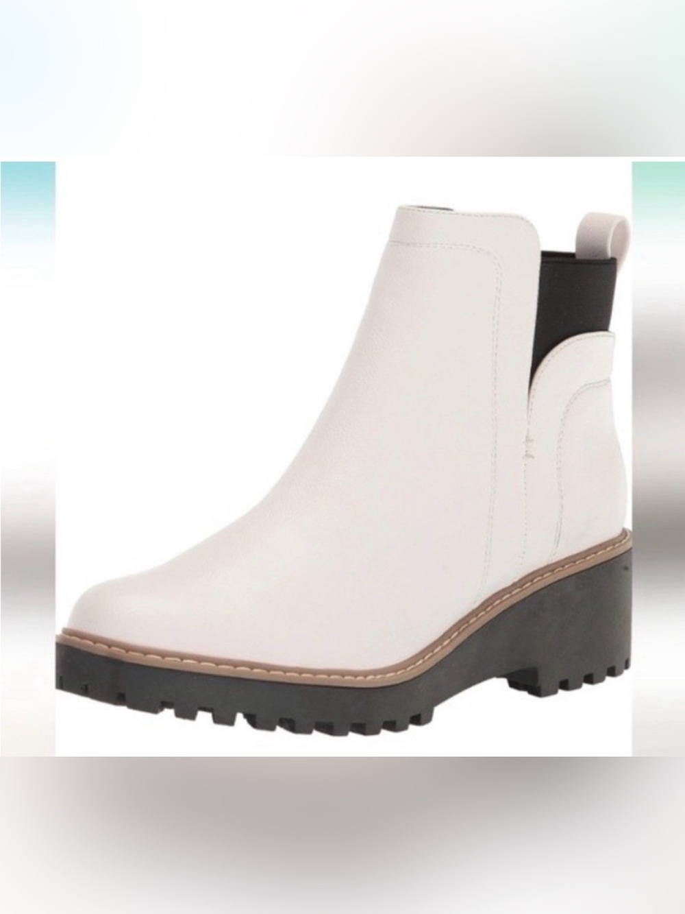 Dolce Vita Rielle Bootie In White